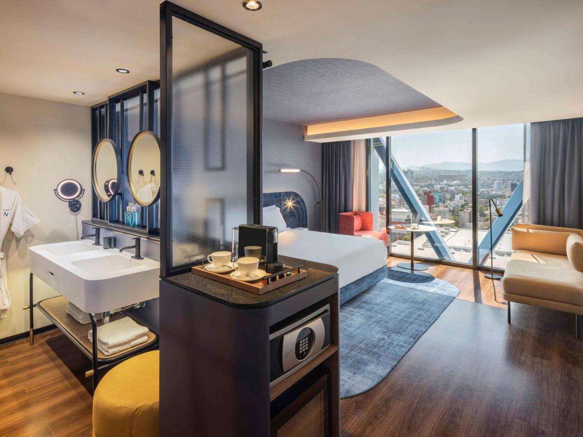 Novotel Mexico City World Trade Center Экстерьер фото