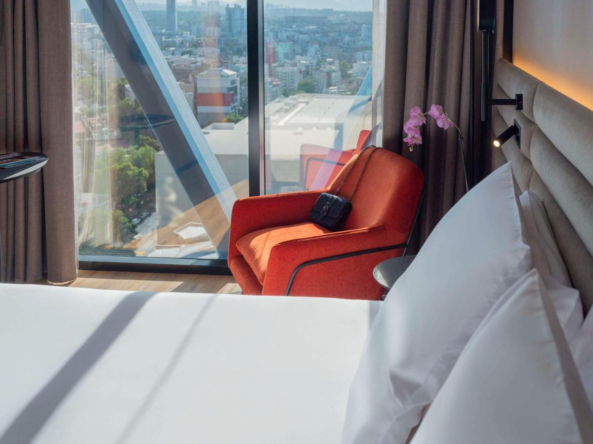 Novotel Mexico City World Trade Center Экстерьер фото